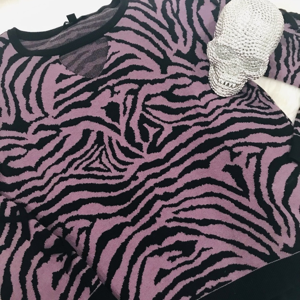 Rock & Republic zebra striped sweater